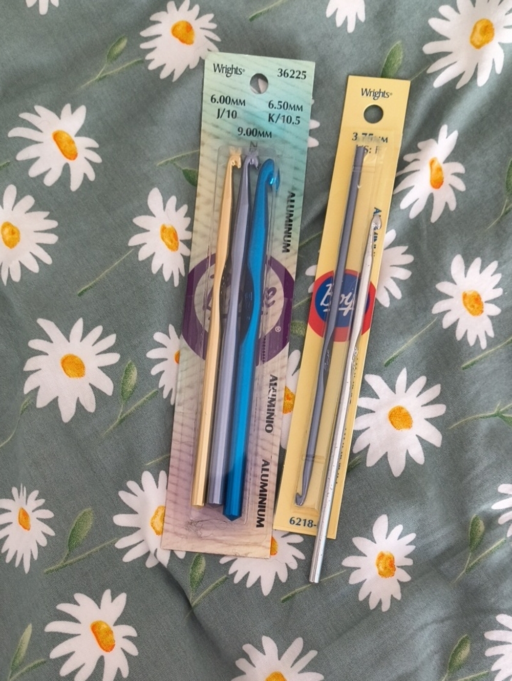 Wrights Aluminum Crochet Hook Lot